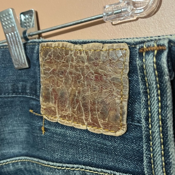 Levi’s Slim Straight Distressed “THIS IS A PAIR OF LEVIS JEANS” 34x32 - Picture 7 of 9